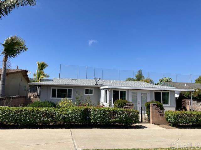 1553 La Casita Drive Property Photo 4