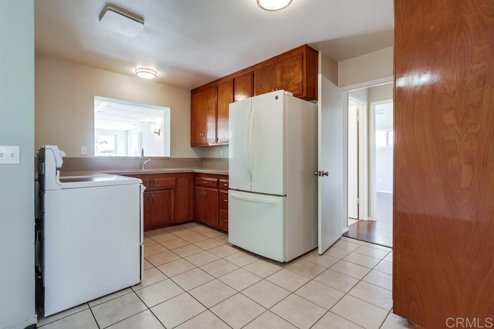 1553 La Casita Drive Property Photo 10