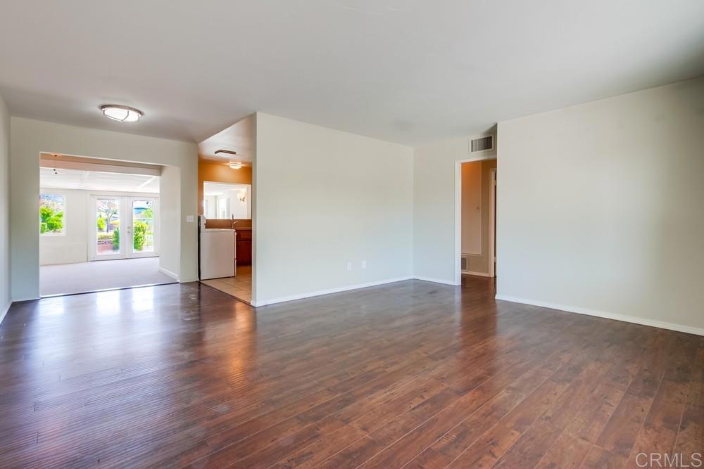 1553 La Casita Drive Property Photo 12