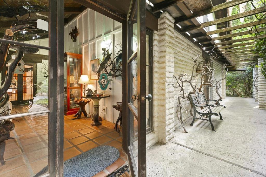 6036 Rainbow Heights Road Property Photo 45
