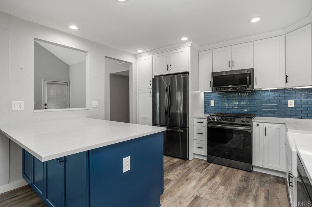 6804 Urubu Street Property Photo 13
