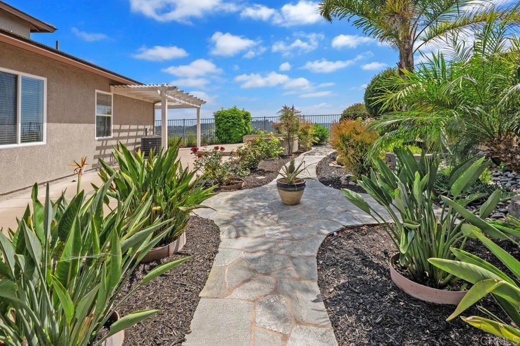 4729 Crater Rim Road Property Photo 36