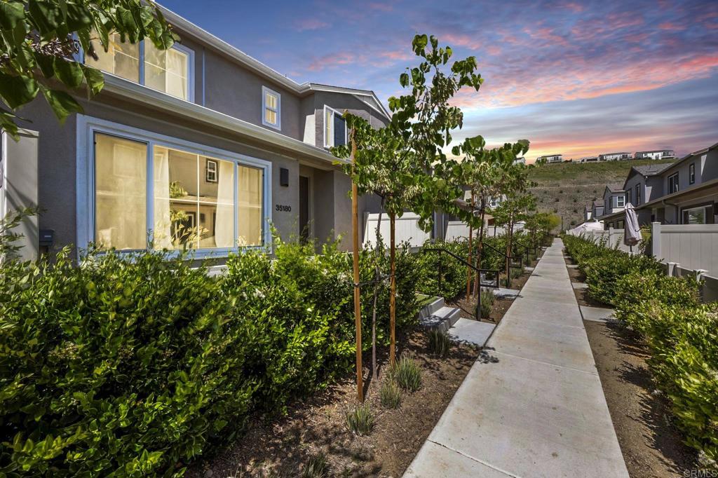 35180 Grove Trail