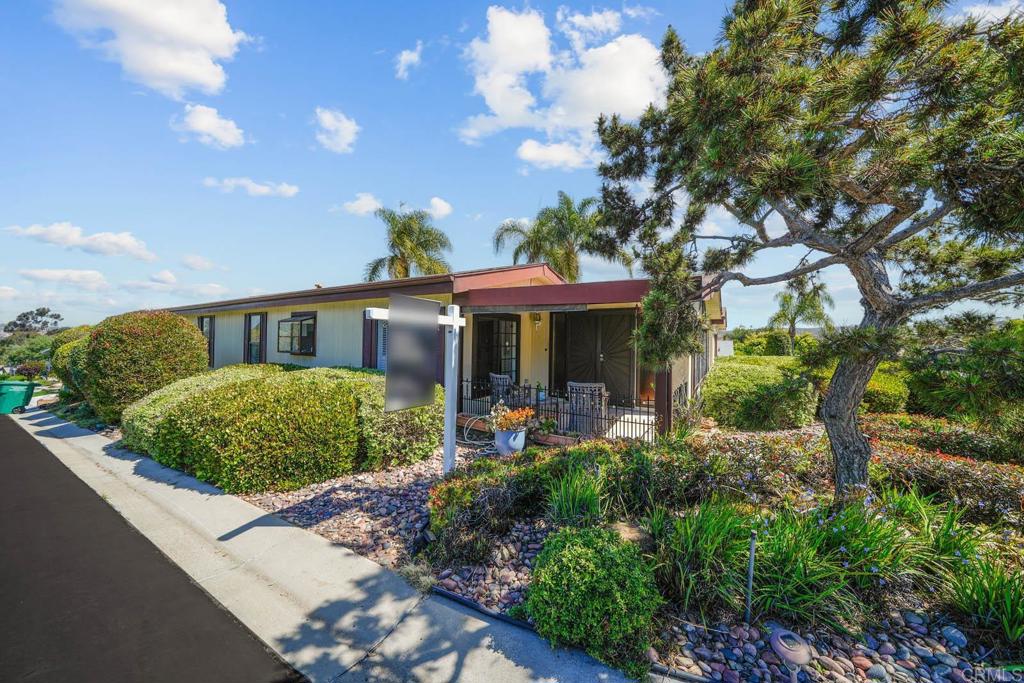 2302 Bryant Drive Property Photo 1
