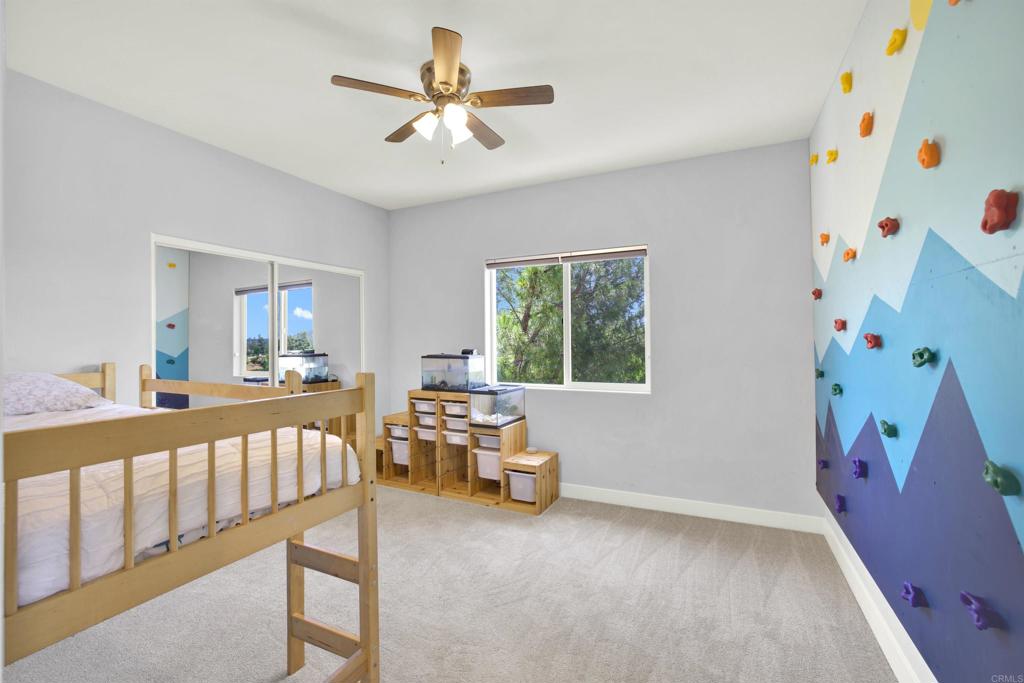 25034 Poderio Dr Property Photo 5