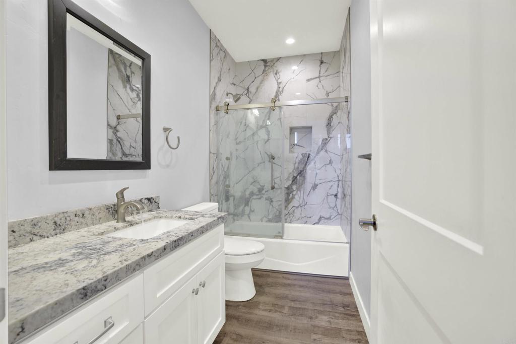 25034 Poderio Dr Property Photo 10