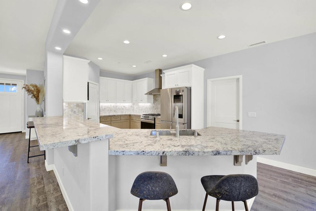 25034 Poderio Dr Property Photo 11