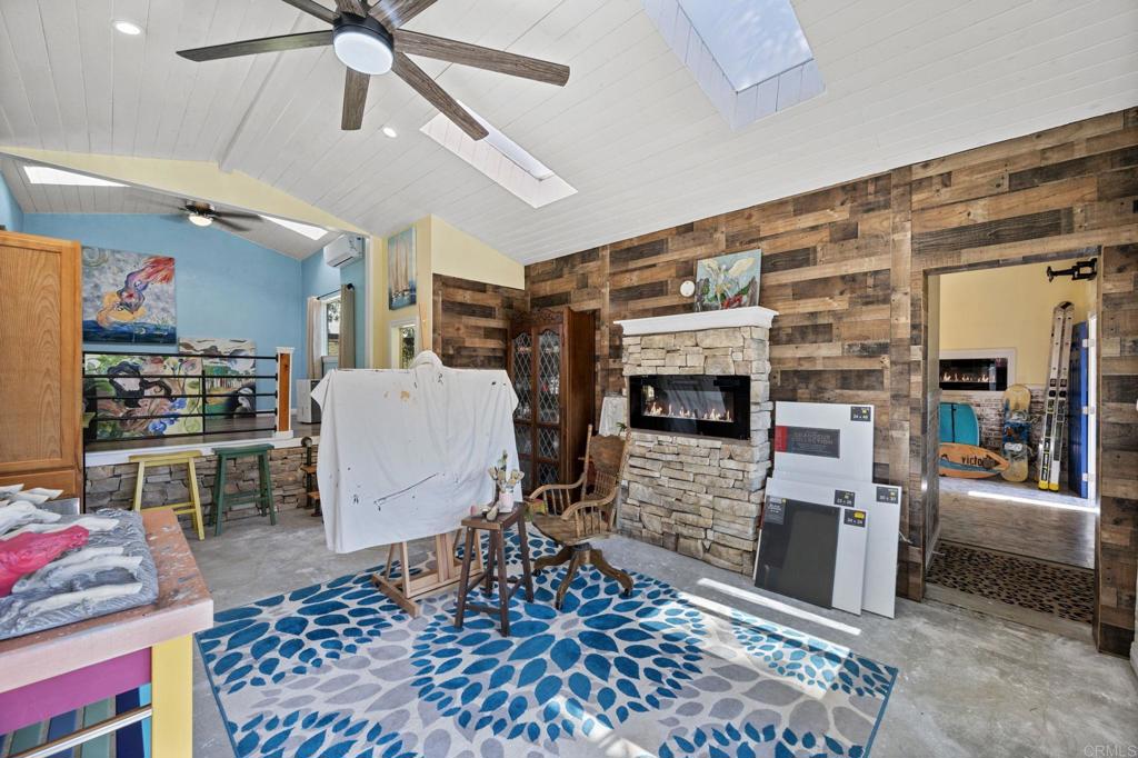 2042 Pheasant Run Property Photo 60