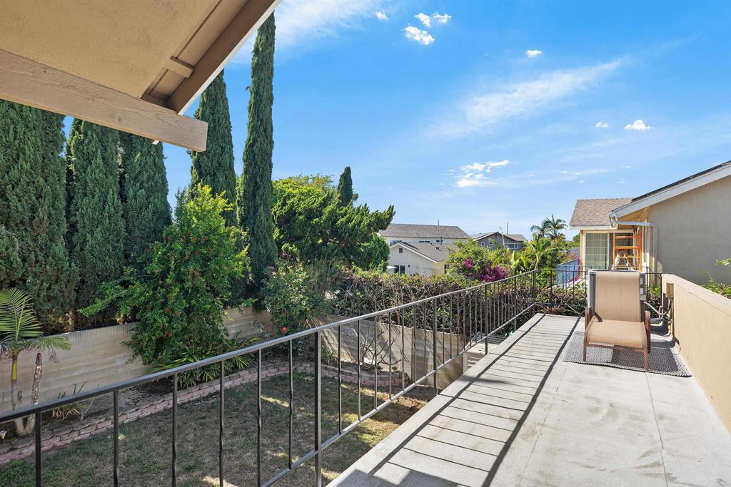 15661 Burning Tree Property Photo 13