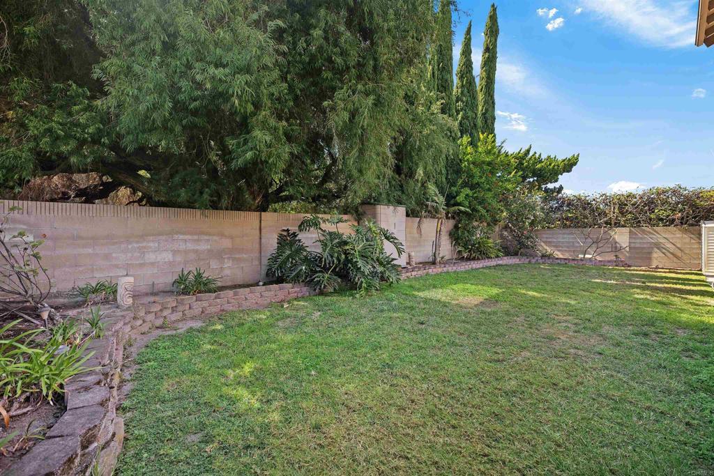 15661 Burning Tree Property Photo 17