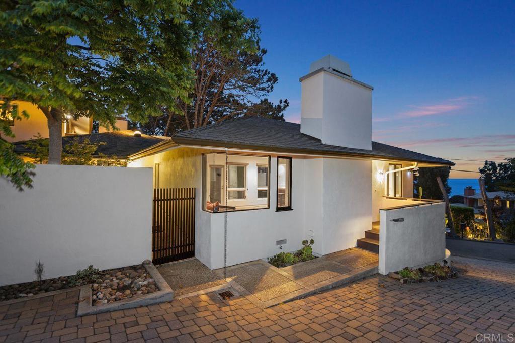 1859 Zapo Street Property Photo 10