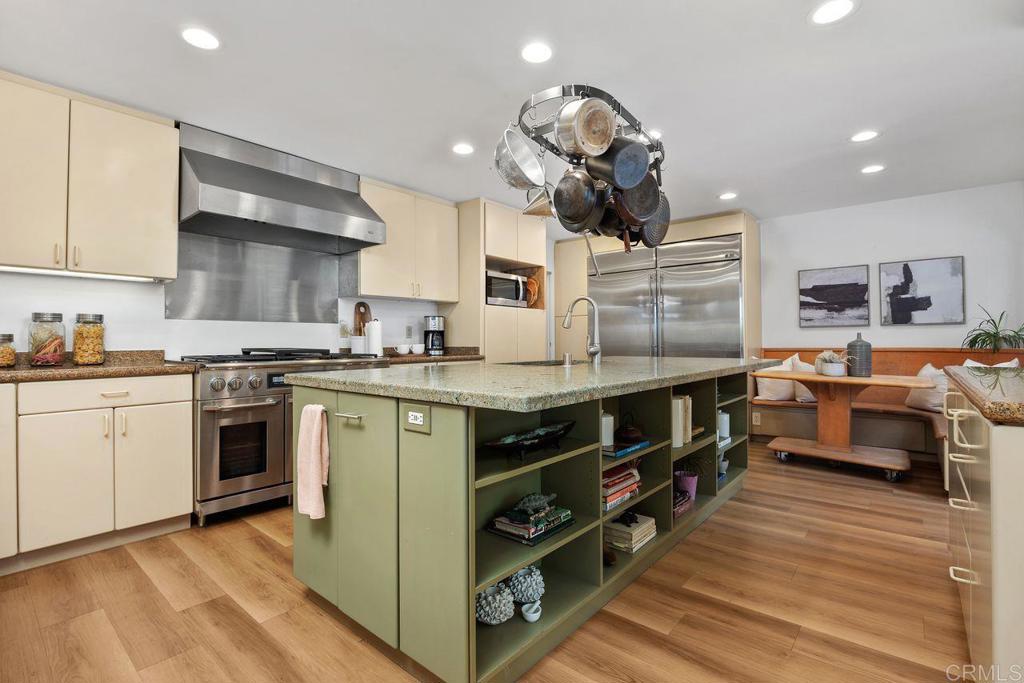 1859 Zapo Street Property Photo 24