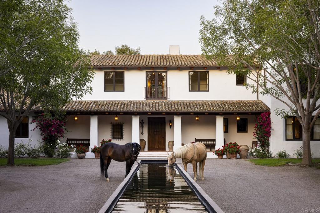 16401 Calle Feliz Property Photo