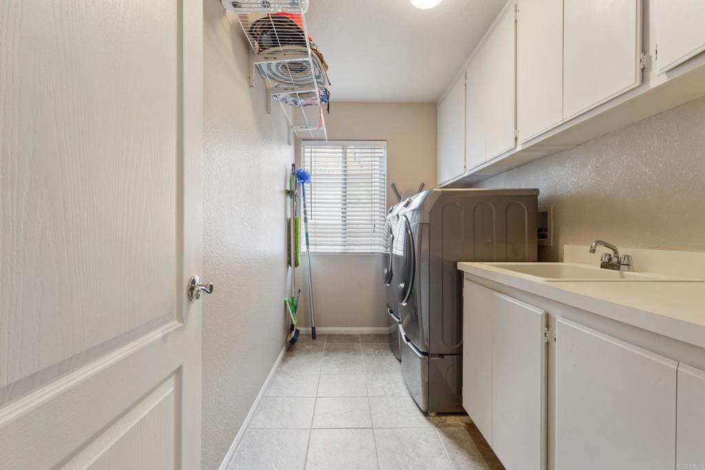 1394 Corte Magna Property Photo 16