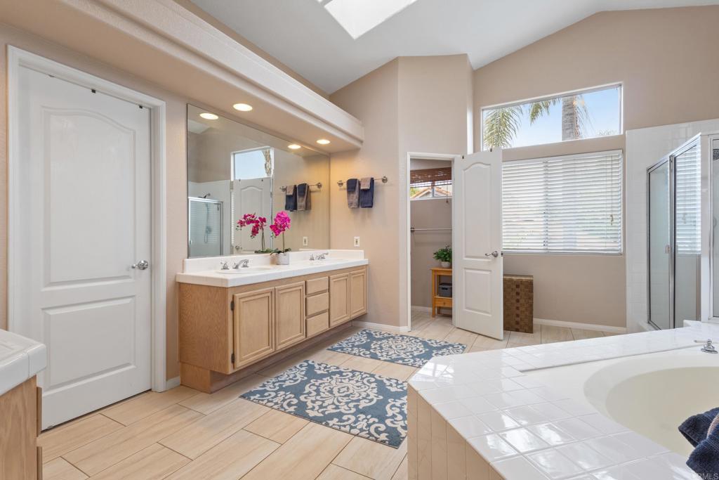 1394 Corte Magna Property Photo 21