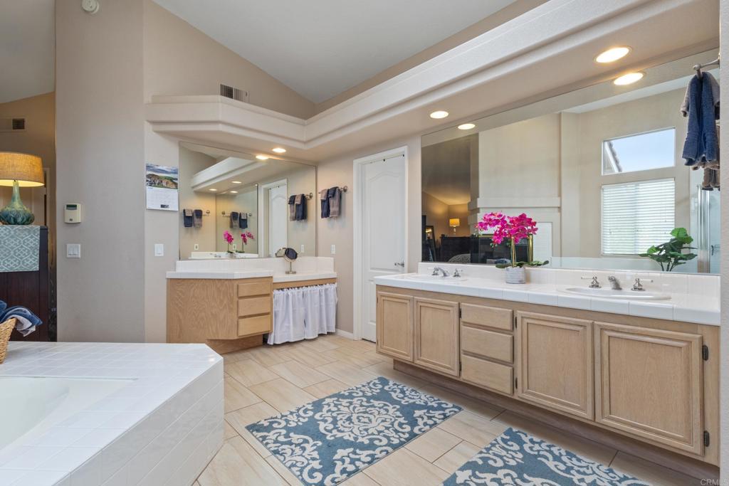 1394 Corte Magna Property Photo 22
