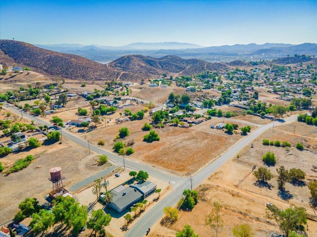 28470 Goetz Road Property Photo 1