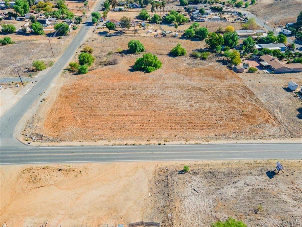28470 Goetz Road Property Photo 5