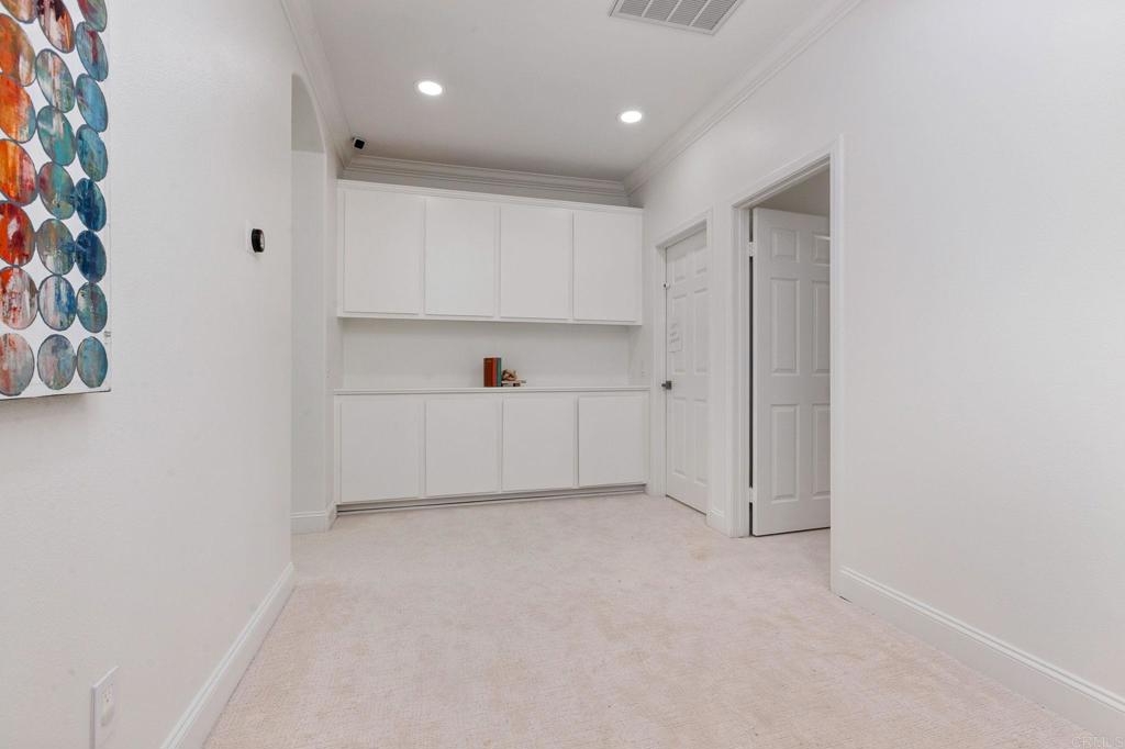 1438 Dolphin Court Property Photo 20