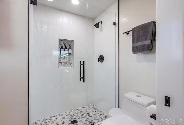 650 Paul Street Property Photo 17