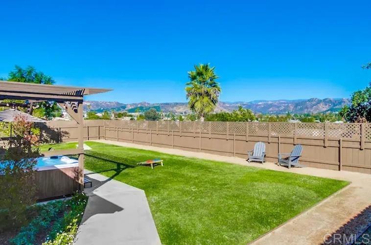 650 Paul Street Property Photo 40