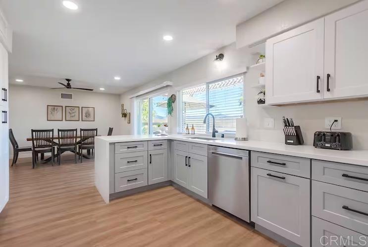 650 Paul Street Property Photo 58