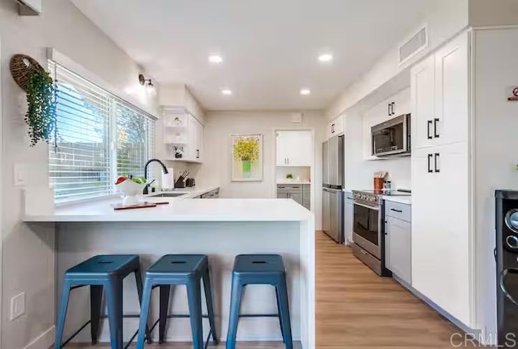 650 Paul Street Property Photo 65