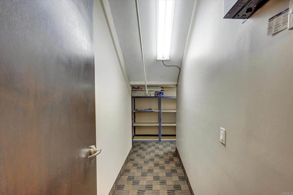 250 S Pacific 106 Property Photo 10