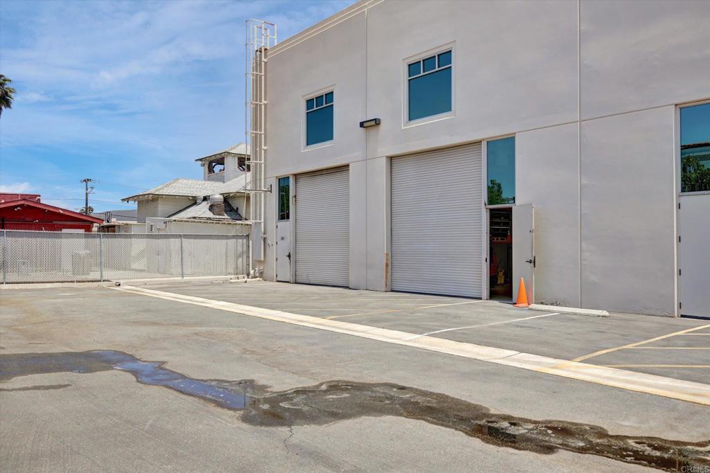 250 S Pacific 106 Property Photo 27