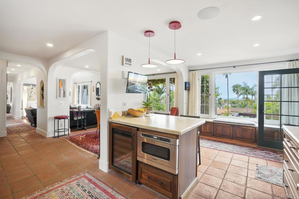 308 Sunset Drive A Property Photo 8
