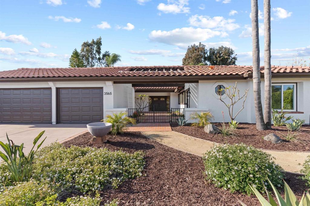 3565 Avenida Amorosa Property Photo 1