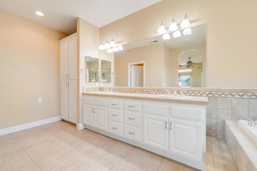 15429 Barona Mesa Way Property Photo 31