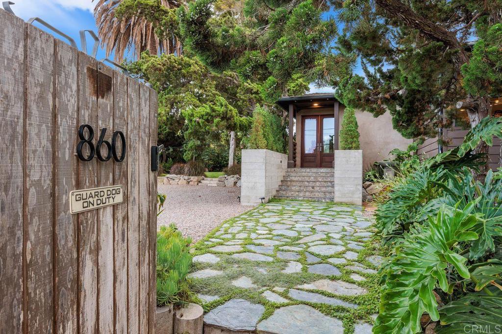 860 Nardo Road Property Photo 1