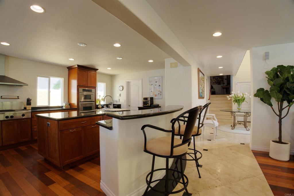 8 Admiralty Cross Property Photo 10