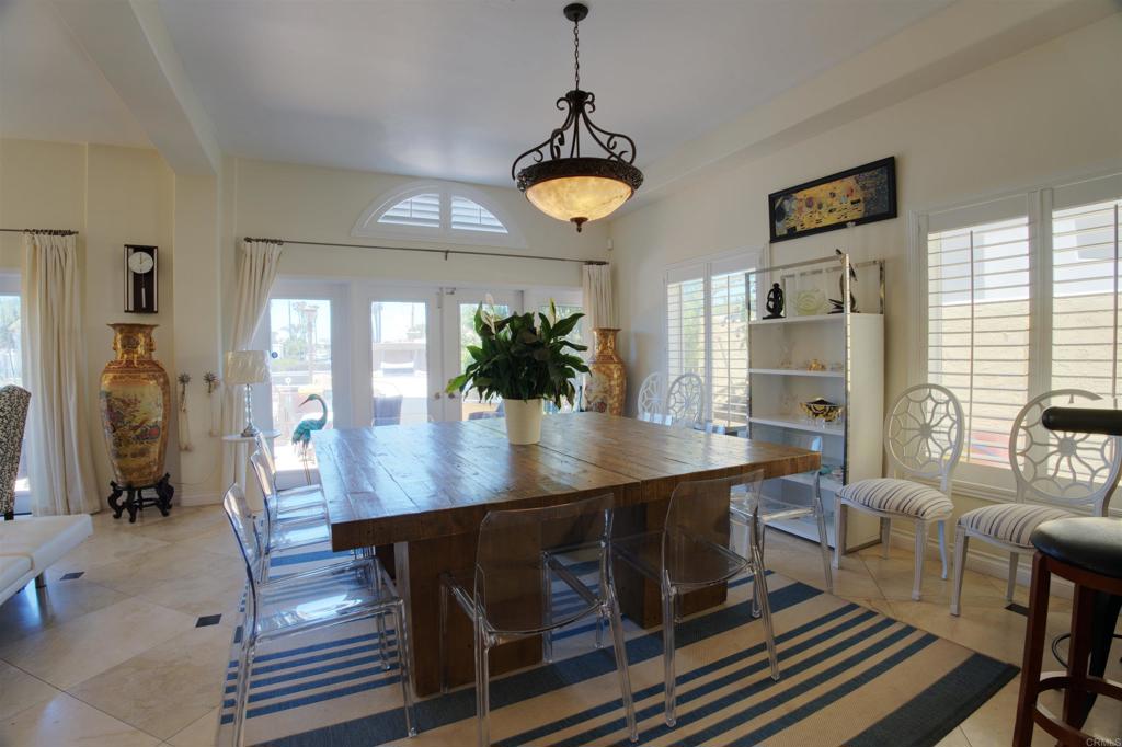 8 Admiralty Cross Property Photo 15