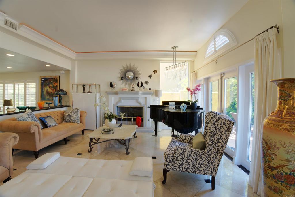 8 Admiralty Cross Property Photo 19