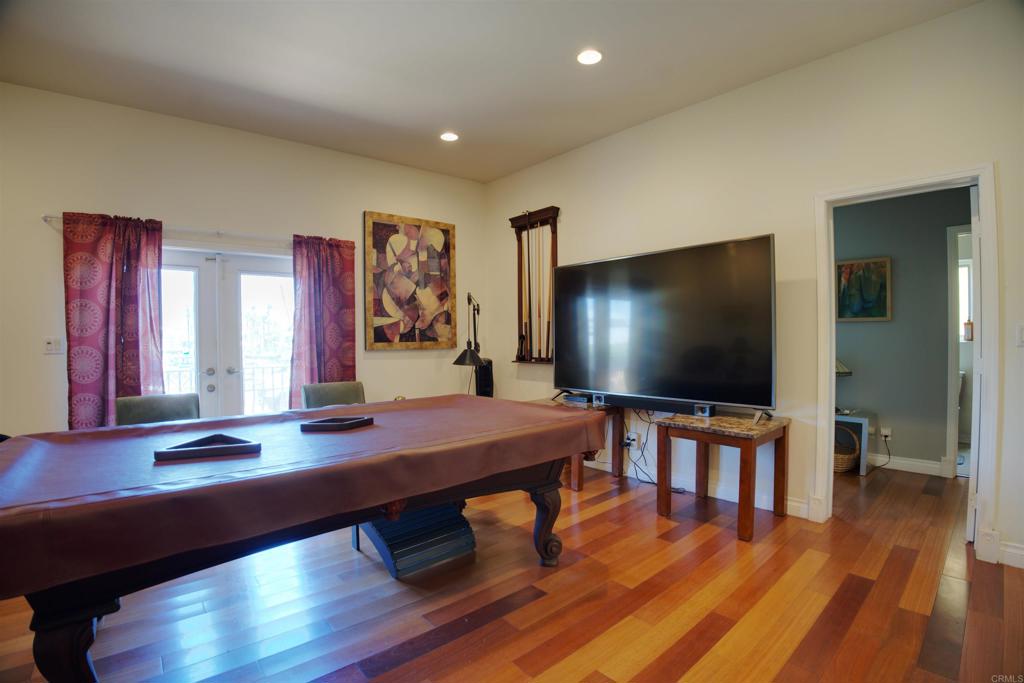 8 Admiralty Cross Property Photo 22