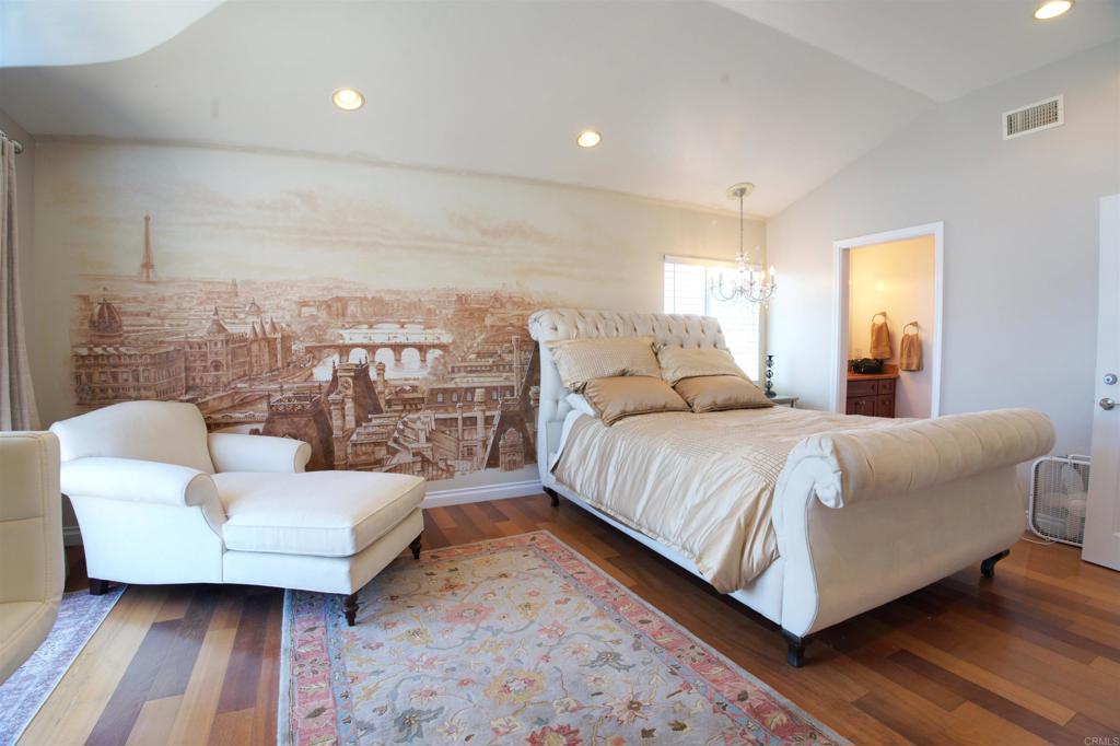 8 Admiralty Cross Property Photo 31