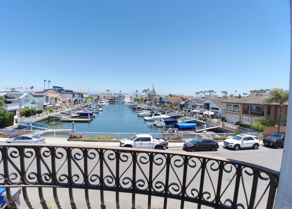 8 Admiralty Cross Property Photo 32