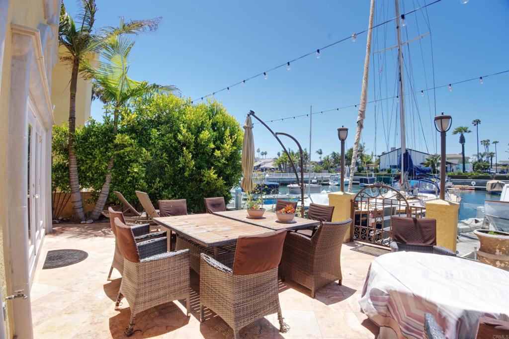 8 Admiralty Cross Property Photo 40