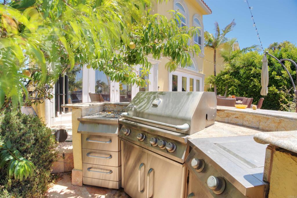 8 Admiralty Cross Property Photo 42