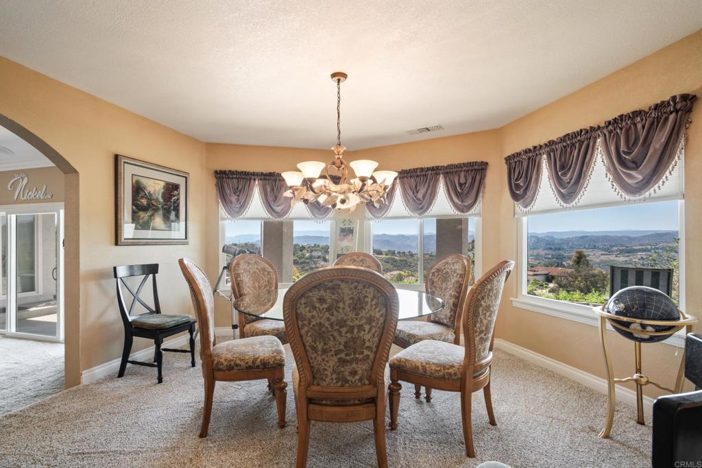 1524 Zutano Lane Property Photo 5