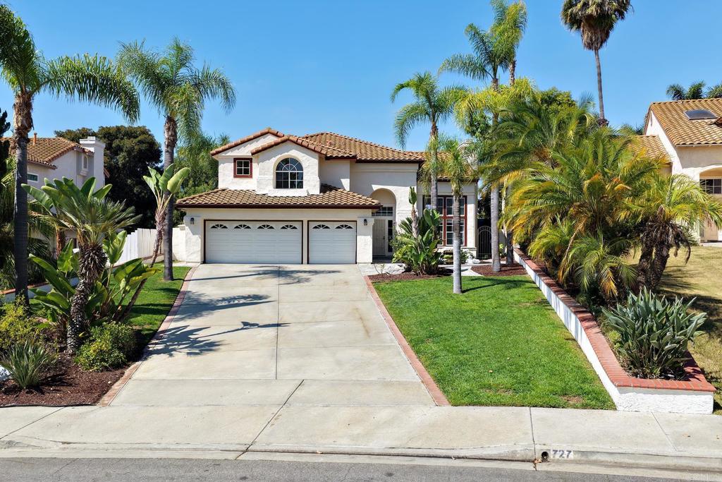 727 Corona Drive Property Photo 1