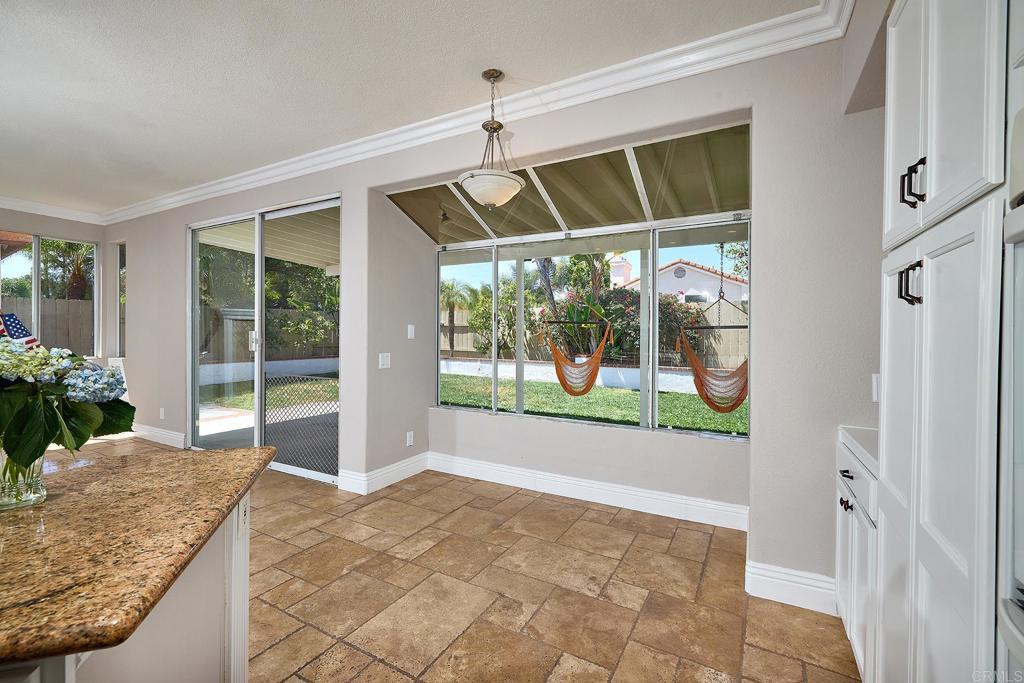 727 Corona Drive Property Photo 7