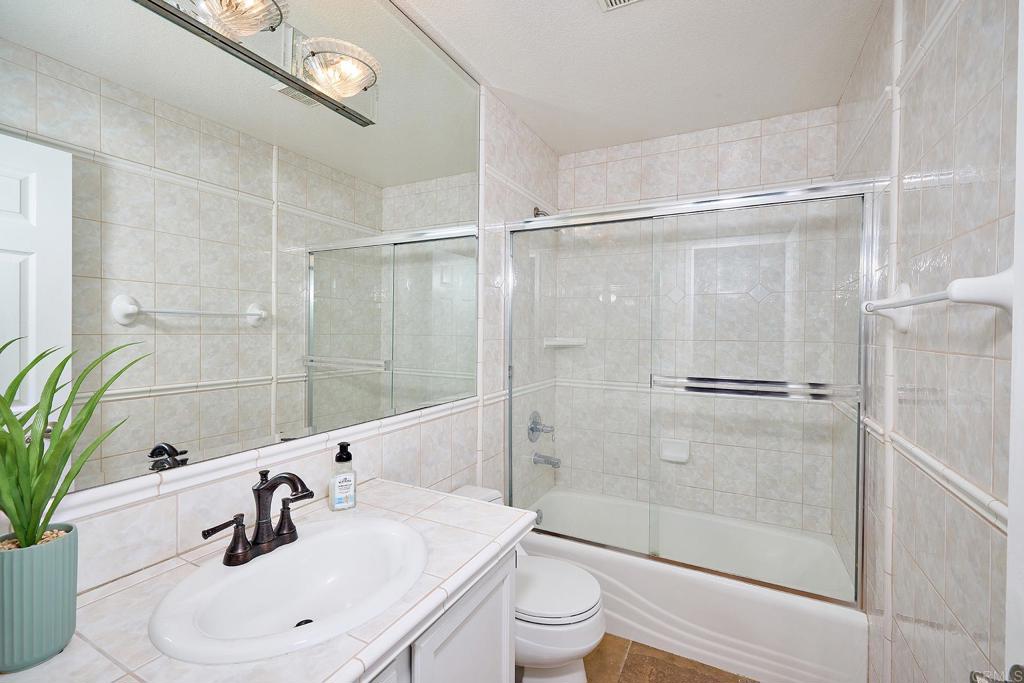 727 Corona Drive Property Photo 9
