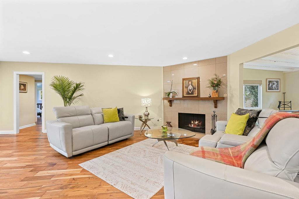 3625 Laketree Drive Property Photo 14