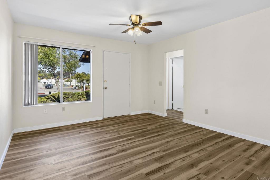 1523 Temple Heights Drive Property Photo 8