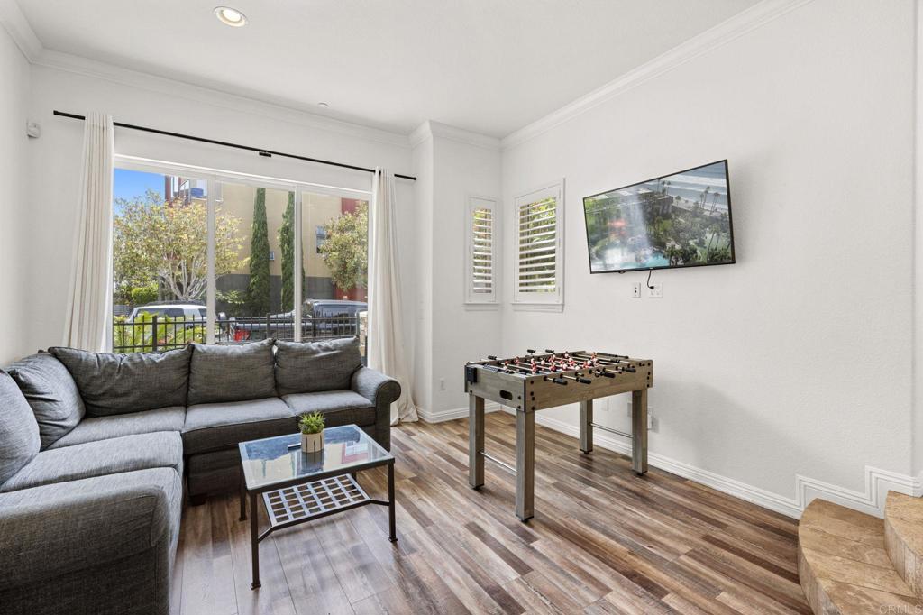 432 S Cleveland Street Property Photo 6