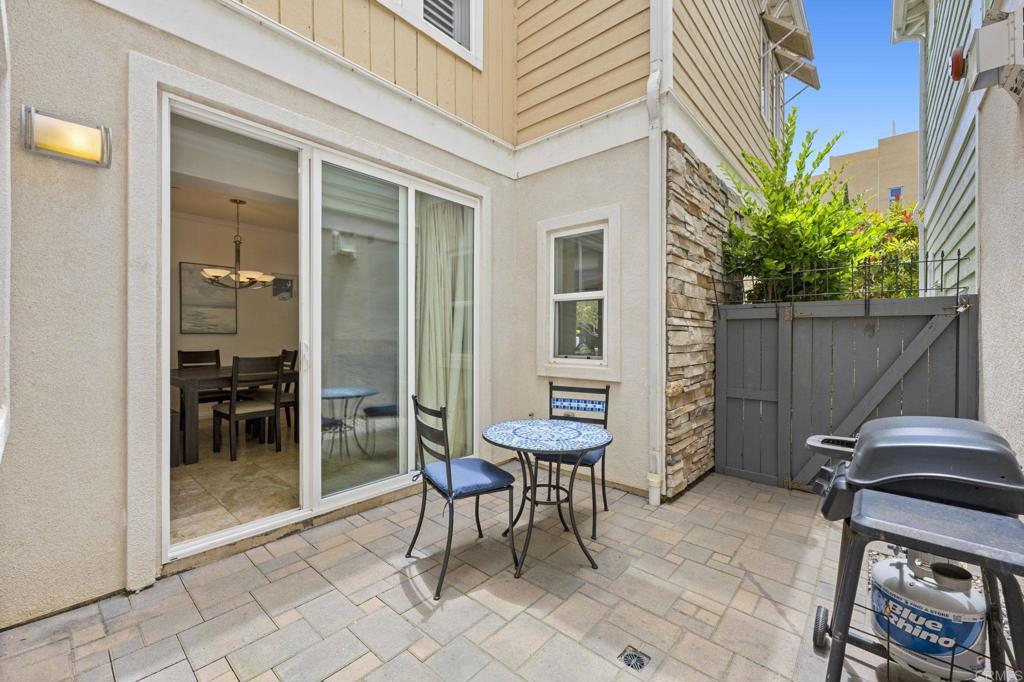 432 S Cleveland Street Property Photo 10