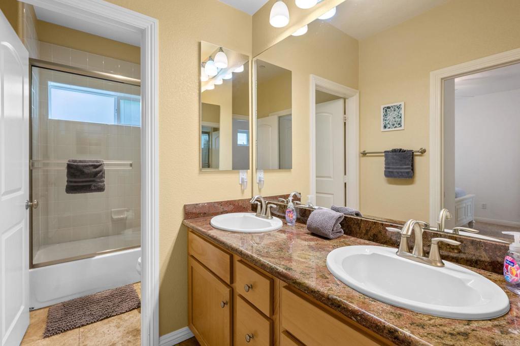 432 S Cleveland Street Property Photo 20